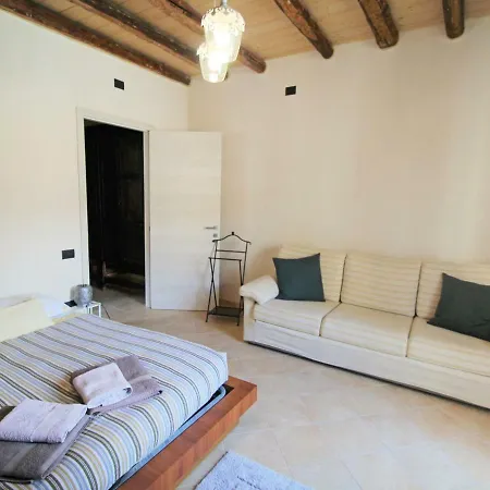 Locazione Turistica Megghy's Dervio